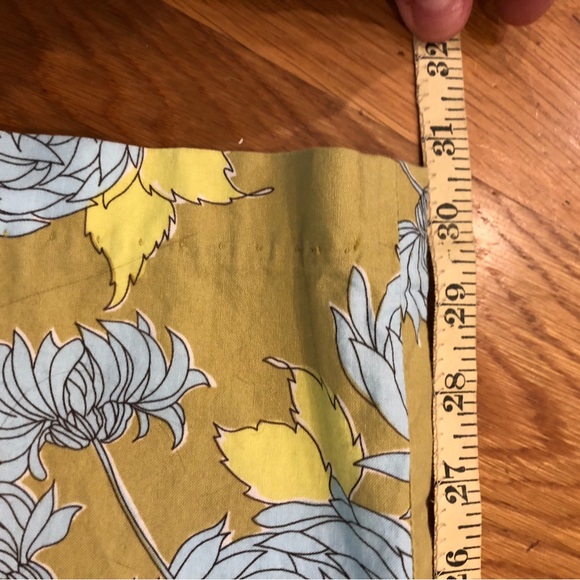 Handmade beautiful floral pants lightweight and fantastic; Lilly Pulitzer style - Picture 4 of 8